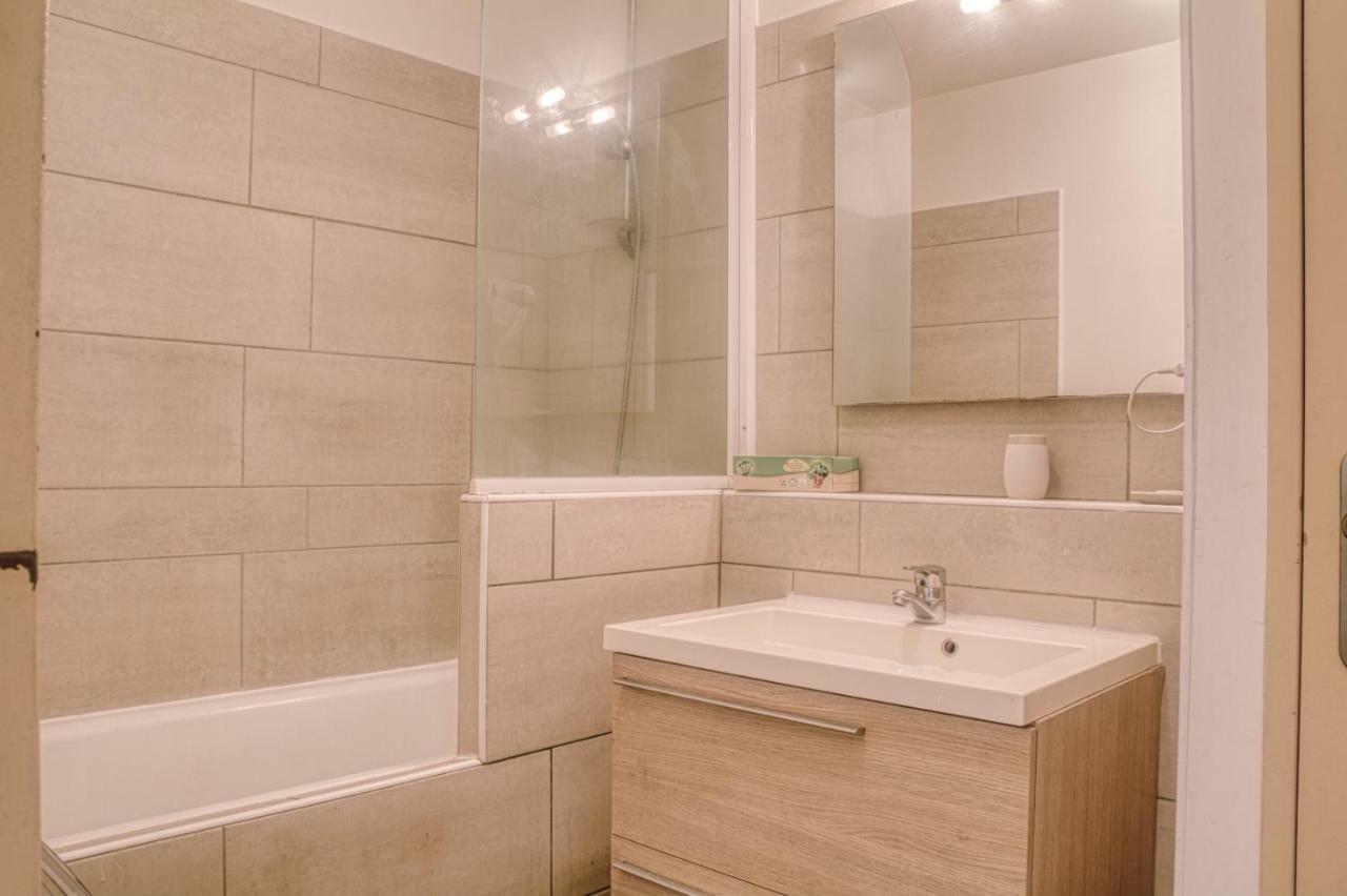 Bakkasab St Gilles Apartment Сен Жилс ле Бен Екстериор снимка